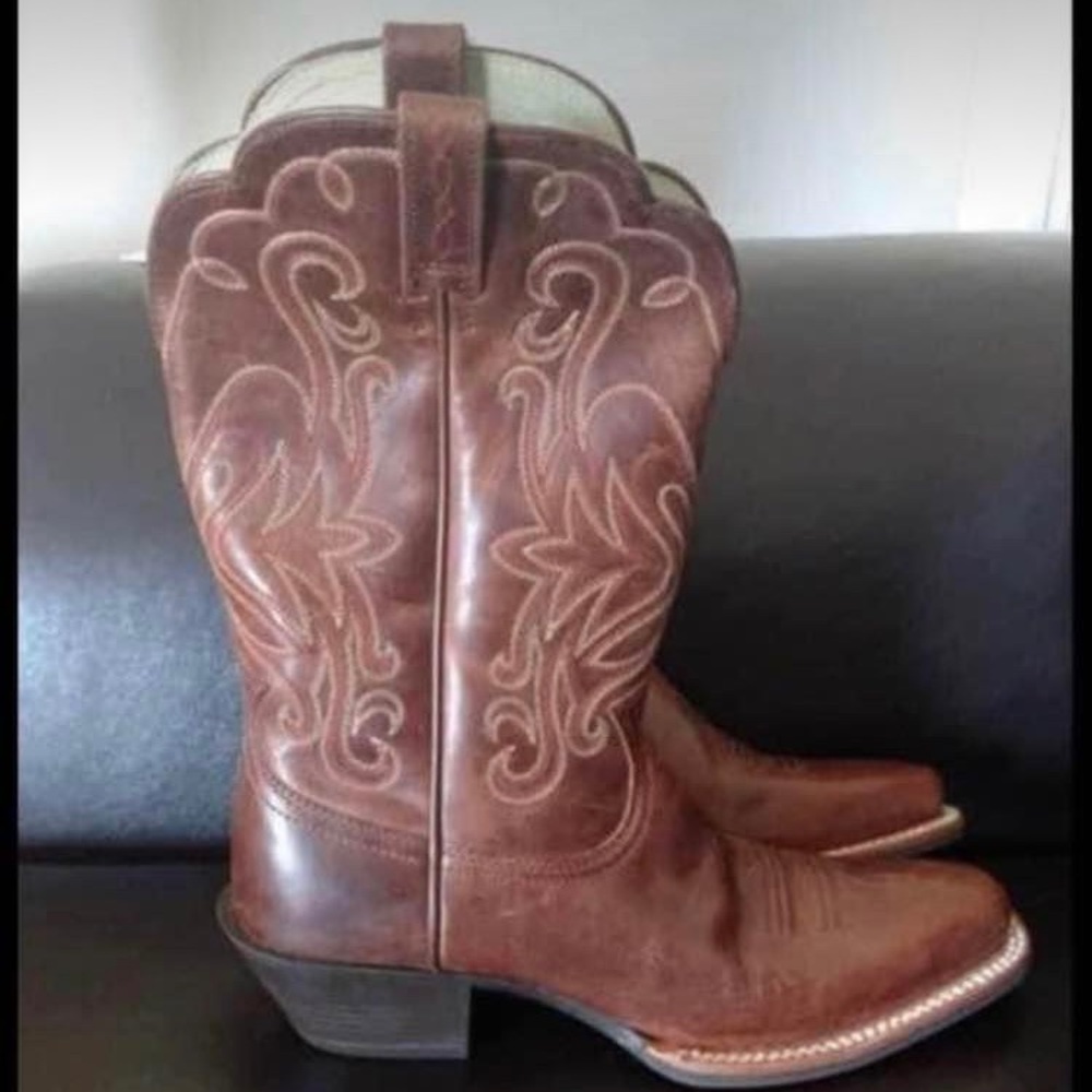Women's Ariat Cowboy Boots
